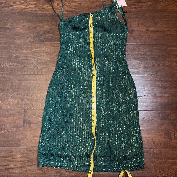 NWT Green sparkly sequin cocktail dress small - Picture 6 of 6